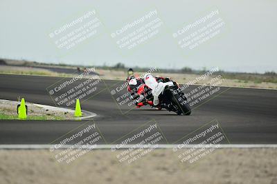 media/Apr-18-2025-TrackDaz (Fri) [[45f5874c44]]/A Group/Session 2 (Turn 10)/
